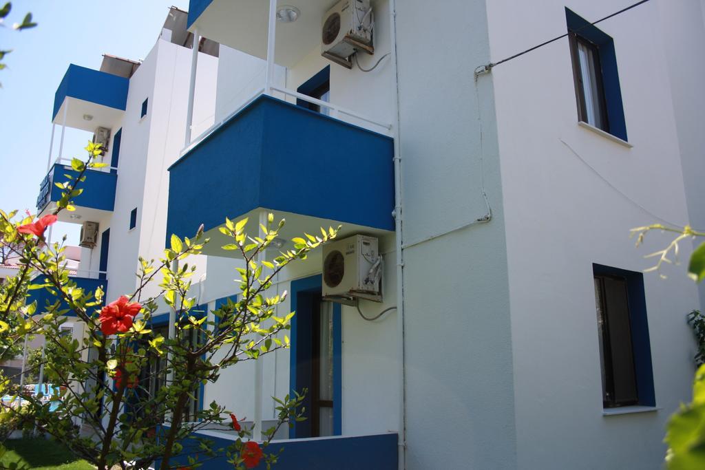 Parla Apart Hotel Çeşme Exterior foto