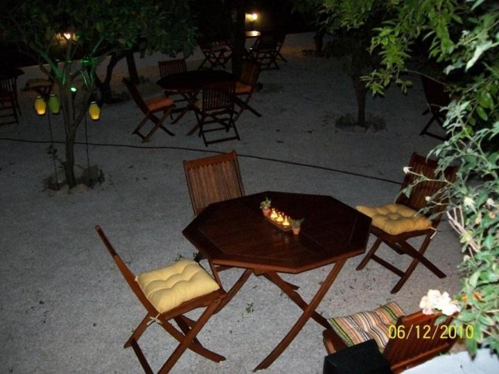 Parla Apart Hotel Çeşme Exterior foto